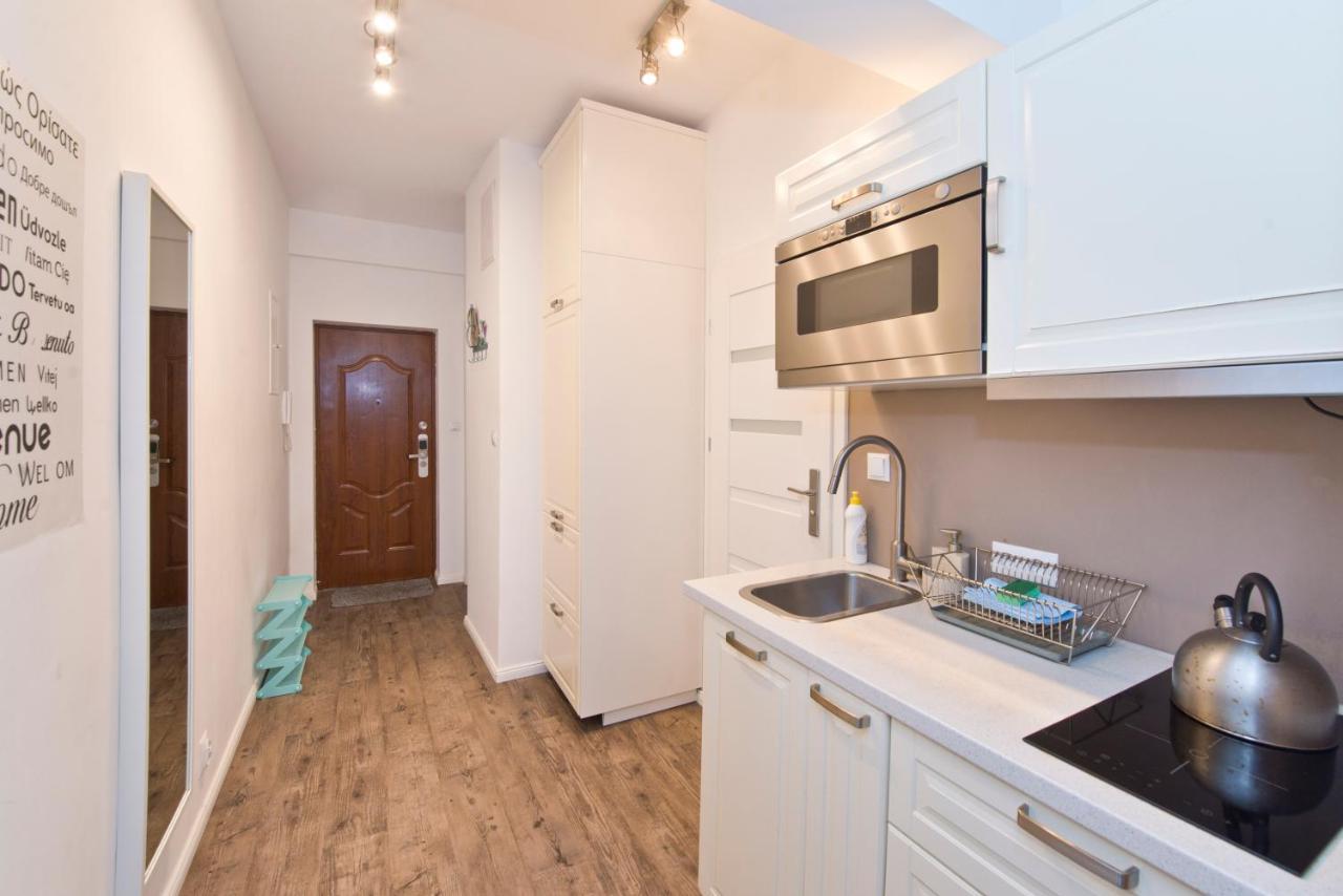 Kawalerka Refektarska Krr Apartman Gdańsk Kültér fotó